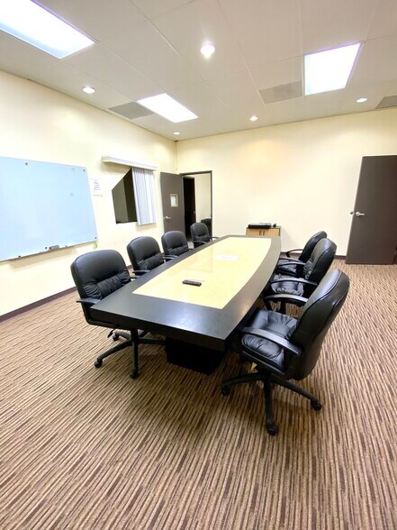 More Photos Of 1926 Kellogg Ave, Carlsbad Research And Development For Lease