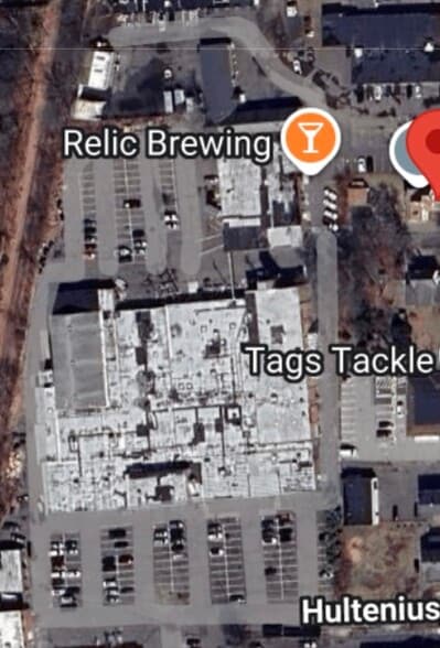 More Photos Of 123 Whiting St, Plainville Warehouse For Lease