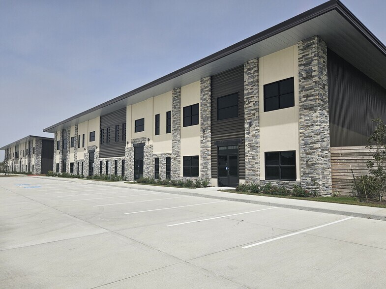 Primary Photo Of 4552 FM 2351 Rd, Friendswood Warehouse For Sale