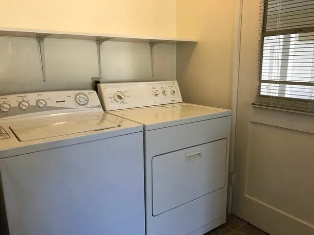 More Photos Of 472 Waverley St, Menlo Park Apartments For Sale