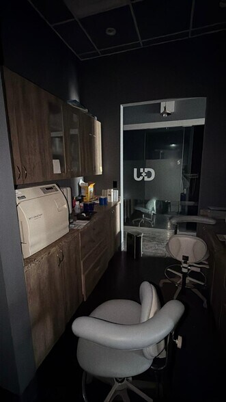 More Photos Of 22102-22150 Horace Harding Expy, Oakland Gardens Storefront For Lease