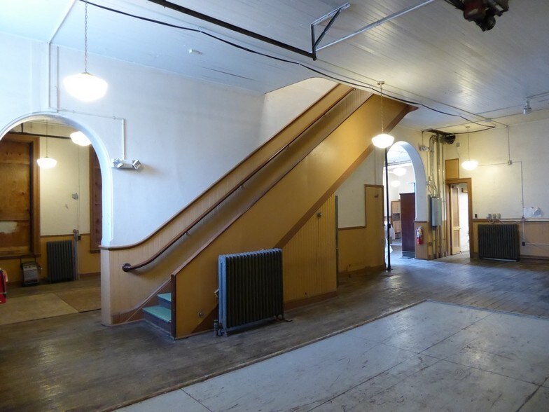 More Photos Of 4090 E 91st St, Cleveland Flex For Sale