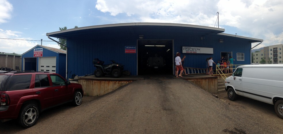 More Photos Of 3200 Pearl St, Boulder Warehouse For Sale