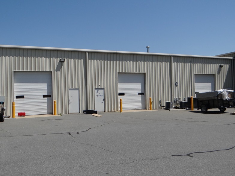 More Photos Of 45 Odell School Rd, Concord Light Distribution For Lease