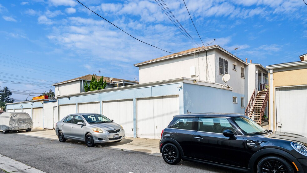 More Photos Of 12320 Washington Pl, Los Angeles Apartments For Sale