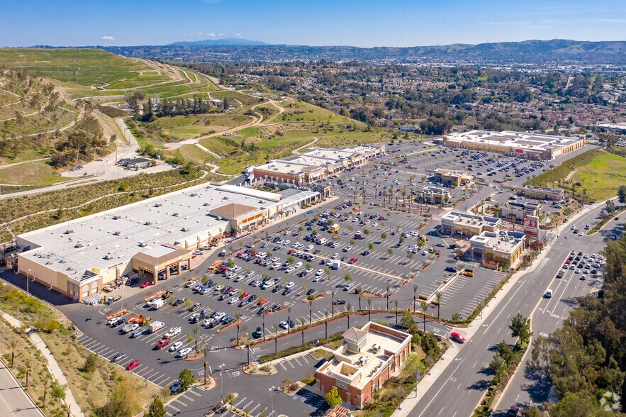 More Photos Of 2200-2370 S Azusa Ave, West Covina Unknown For Lease