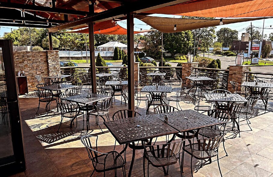 More Photos Of 10 Route 130 N, Cinnaminson Restaurant For Sale