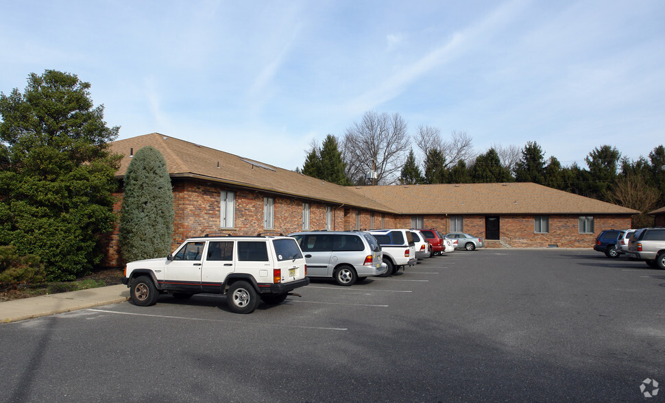 Primary Photo Of 432 Ganttown Rd, Sewell Medical For Sale