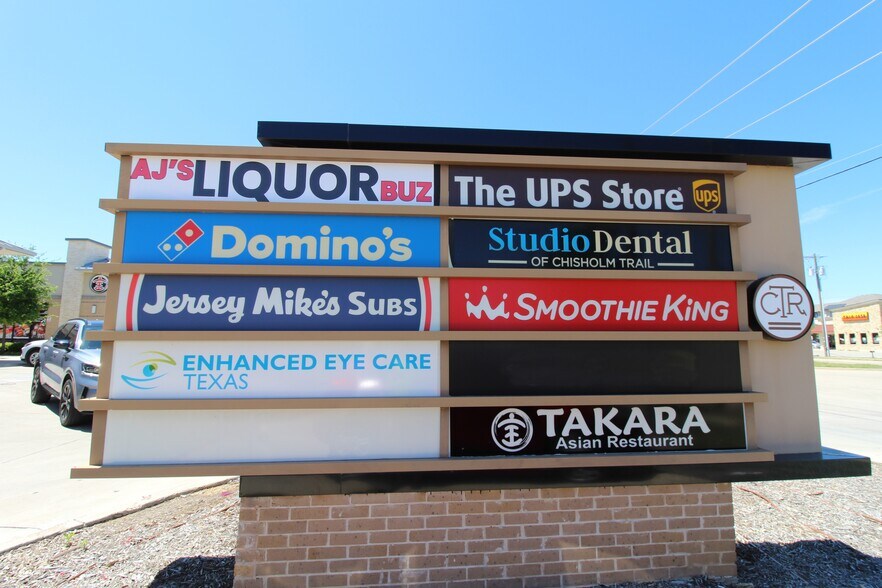 More Photos Of 5309 McPherson Blvd, Fort Worth Storefront For Sale