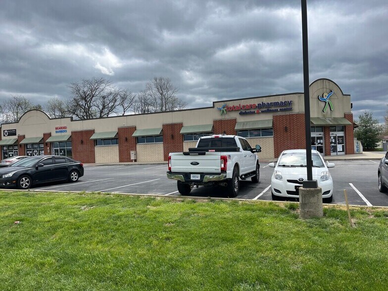 More Photos Of 700 Violet Rd, Crittenden Freestanding For Lease