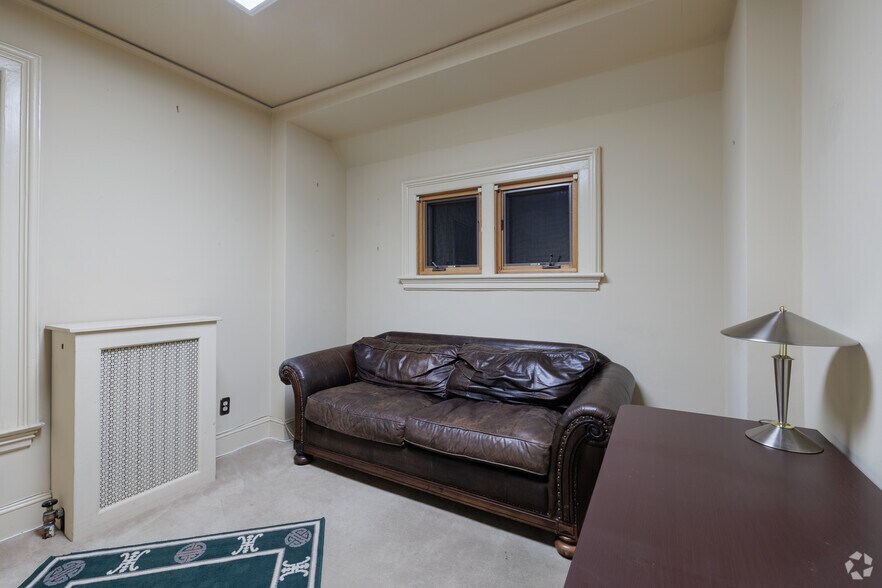 More Photos Of 157 Engle St, Englewood Office For Sale