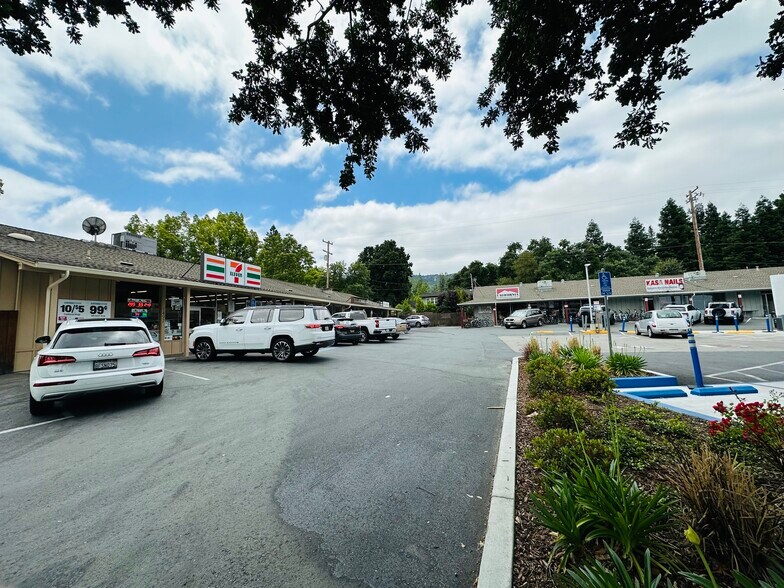 More Photos Of 1487 Danville Blvd, Alamo Freestanding For Lease