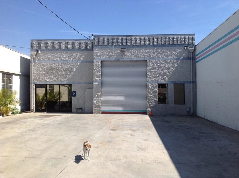 More Photos Of 7808 Clybourn Ave, Sun Valley Warehouse For Lease