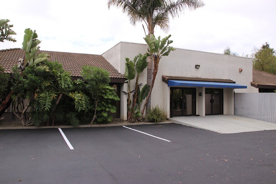 More Photos Of 1605 Remuda Ln, San Jose Light Distribution For Lease