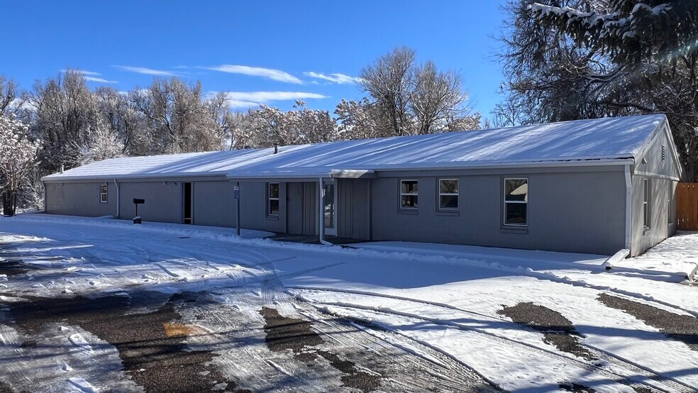 More Photos Of 2322/2326 North Lincoln Ave, Loveland Industrial For Sale