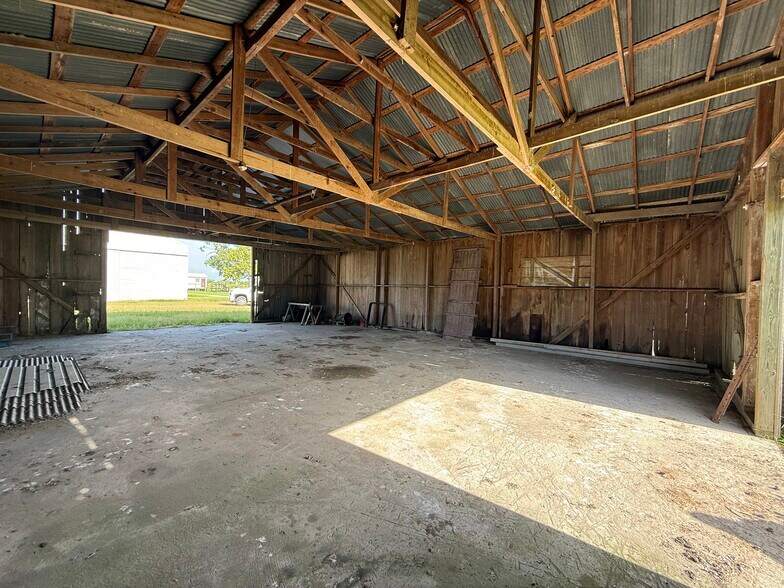 More Photos Of 525 Olede Devillier Road, Winnie Land For Sale
