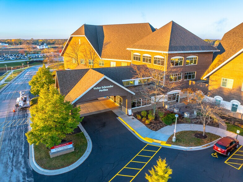 More Photos Of 13133 N Port Washington Rd, Mequon Medical For Lease