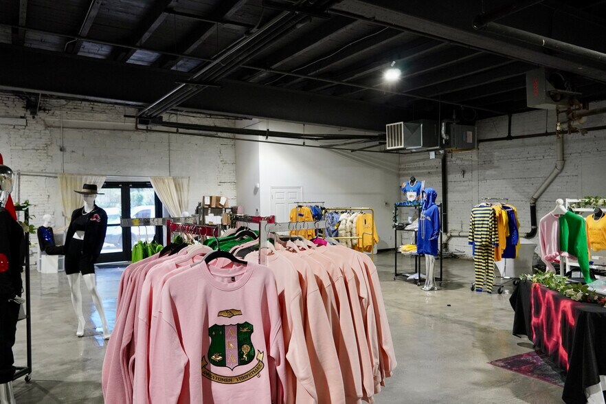 More Photos Of 5224-5228 Greene St, Philadelphia Warehouse For Lease