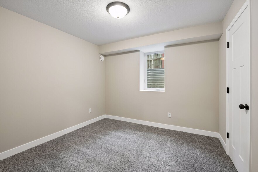 More Photos Of 4330 5th Ave S, Minneapolis Apartments For Sale