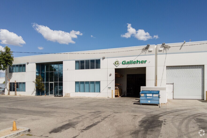 More Photos Of 7900-7920 Gloria Ave, Van Nuys Warehouse For Lease