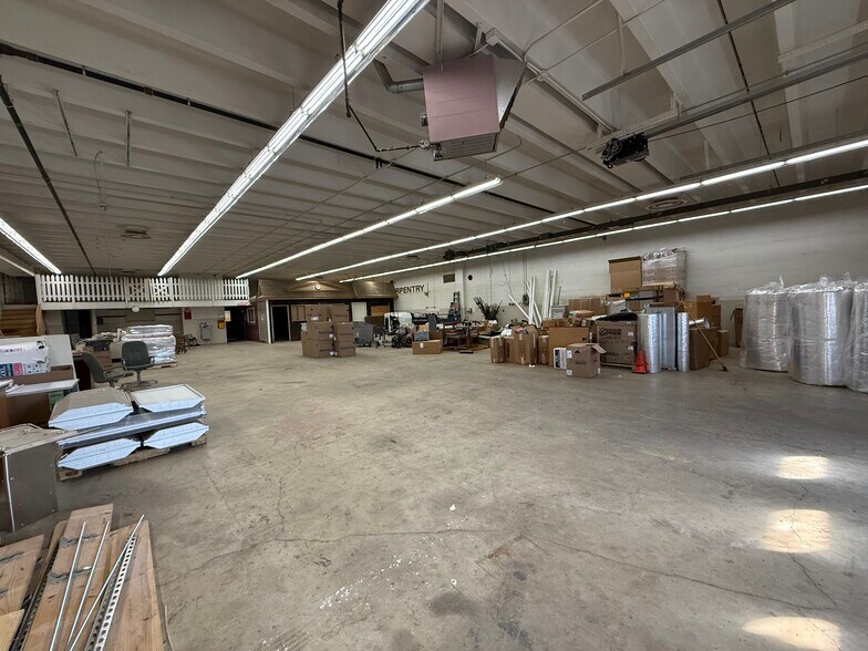 More Photos Of 2960 W Enon Rd, Xenia Flex For Lease