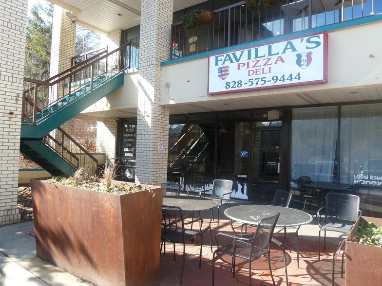 More Photos Of 640 Merrimon Ave, Asheville Unknown For Lease