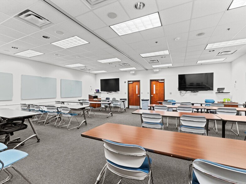 More Photos Of 3701 Communications Way, Evansville Office For Sale