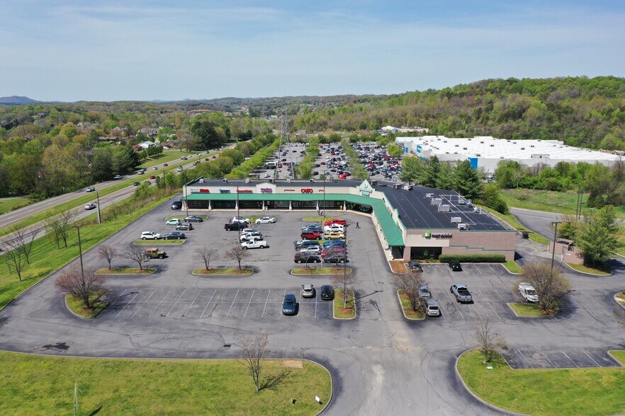 More Photos Of 2400 W Stone Dr, Kingsport Storefront For Lease