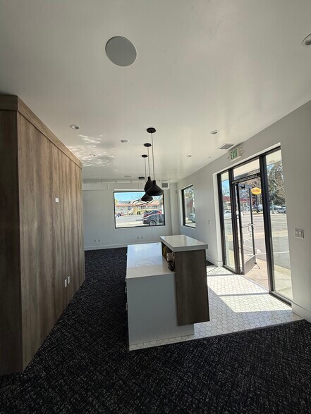 More Photos Of 101 McHenry Ave, Modesto Freestanding For Lease