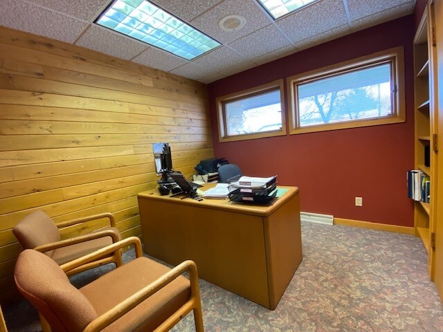 More Photos Of 3125 Main St, Stevens Point Office For Sale
