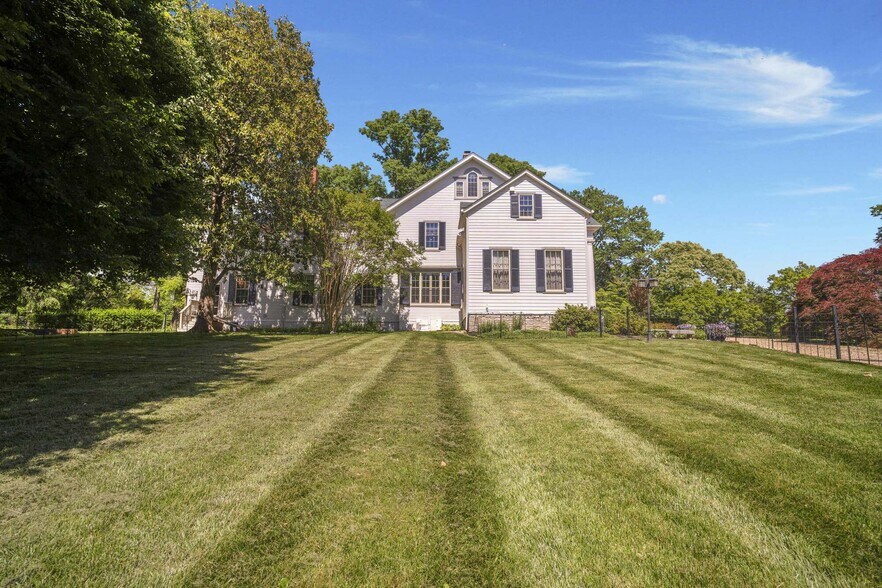 More Photos Of 1902 Jefferson Pike, Brunswick Lodge Meeting Hall For Lease