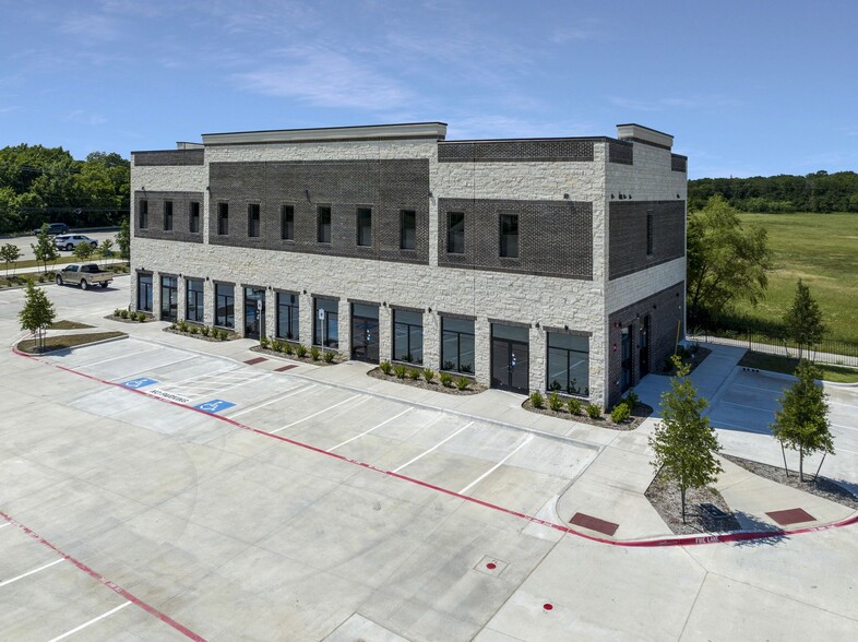 Primary Photo Of 950 N Main St, Keller Office For Lease