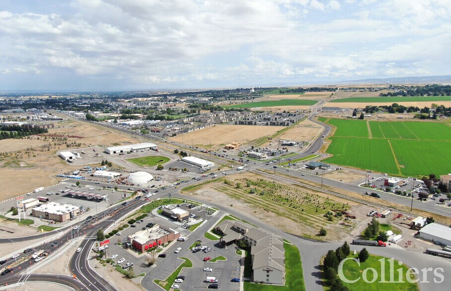 More Photos Of Yellowstone Highway, Rexburg Freestanding For Lease