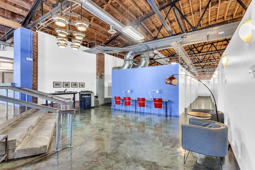 More Photos Of 12461 Veterans Memorial Hwy, Douglasville Loft Creative Space For Lease