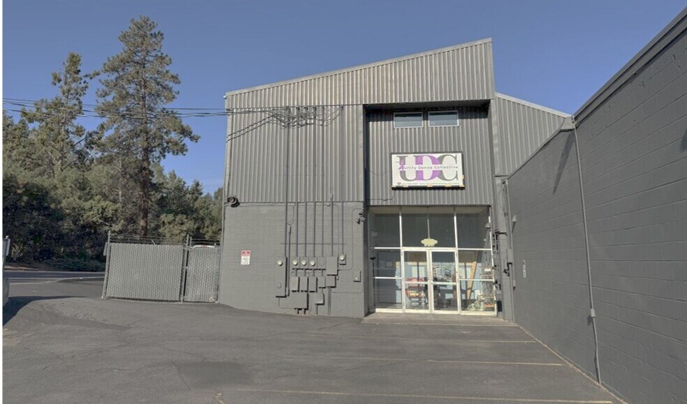 Primary Photo Of 725-759 NE Greenwood Ave, Bend Freestanding For Lease