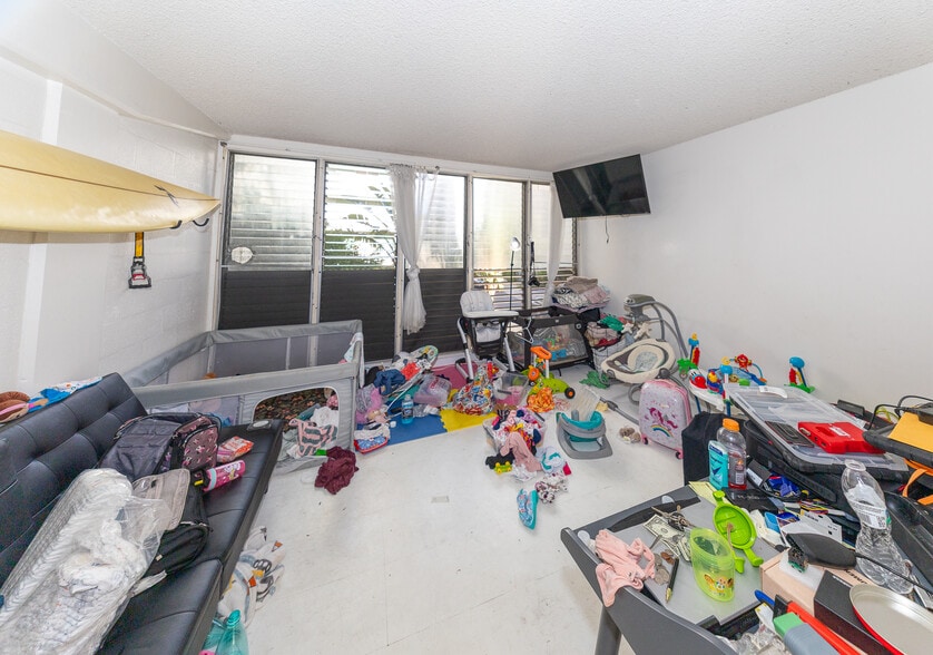 More Photos Of 250 Kapili St, Honolulu Apartments For Sale