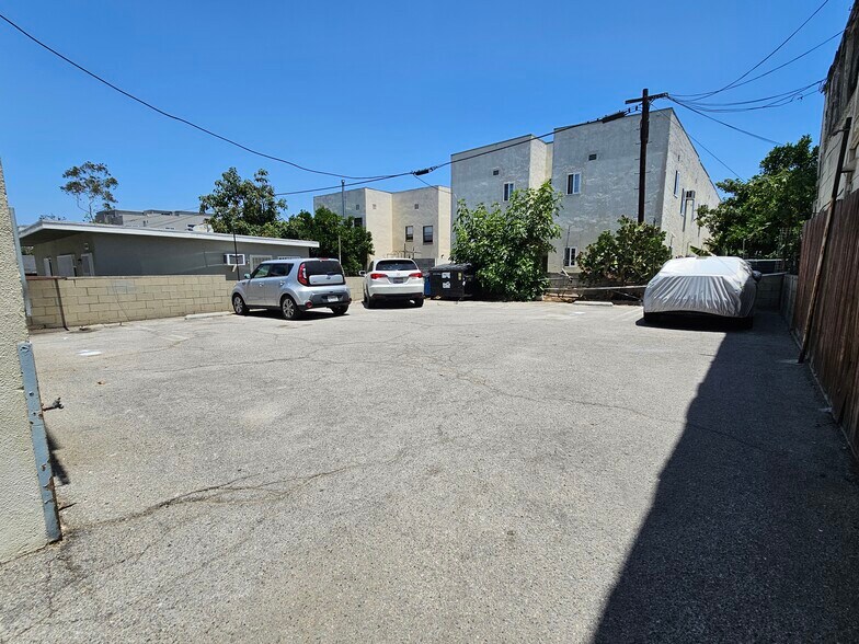More Photos Of 1146 S Berendo St, Los Angeles Apartments For Sale