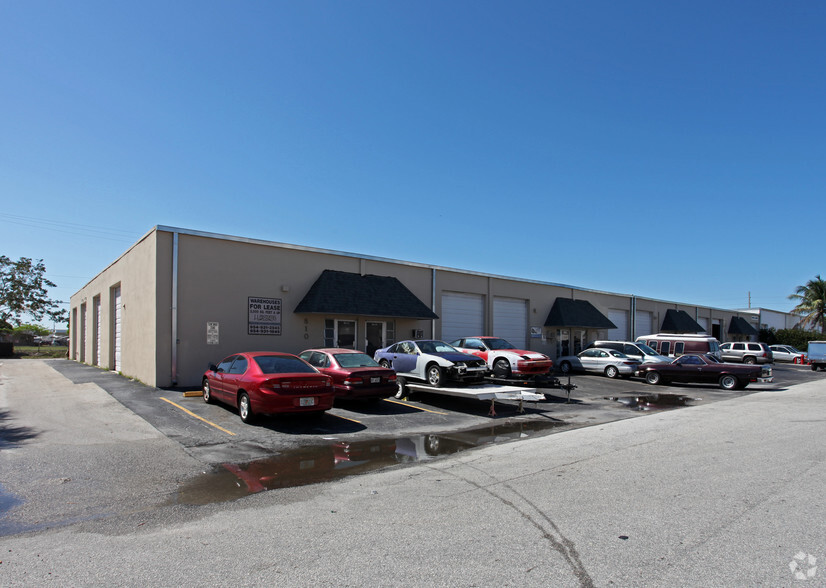 Primary Photo Of 810-818 NW 57th St, Fort Lauderdale Warehouse For Lease