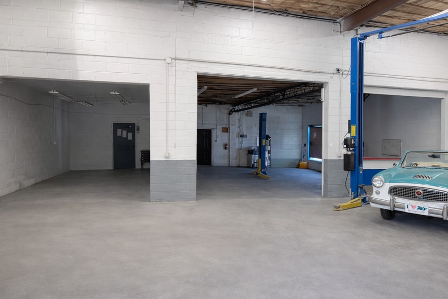 More Photos Of 6000 Ritchie Hwy, Baltimore Auto Dealership For Sale