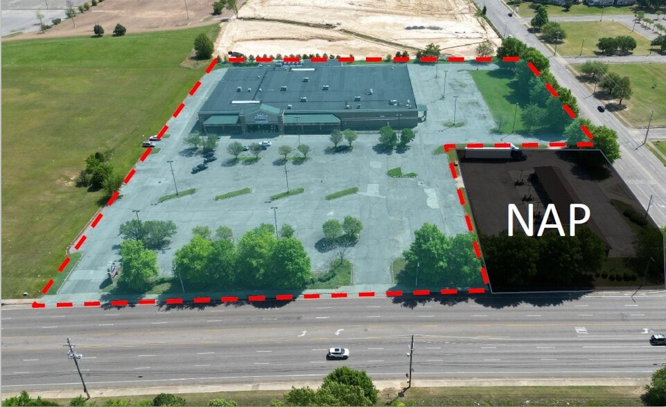 More Photos Of 3830 Hickory Hill Rd, Memphis Supermarket For Sale