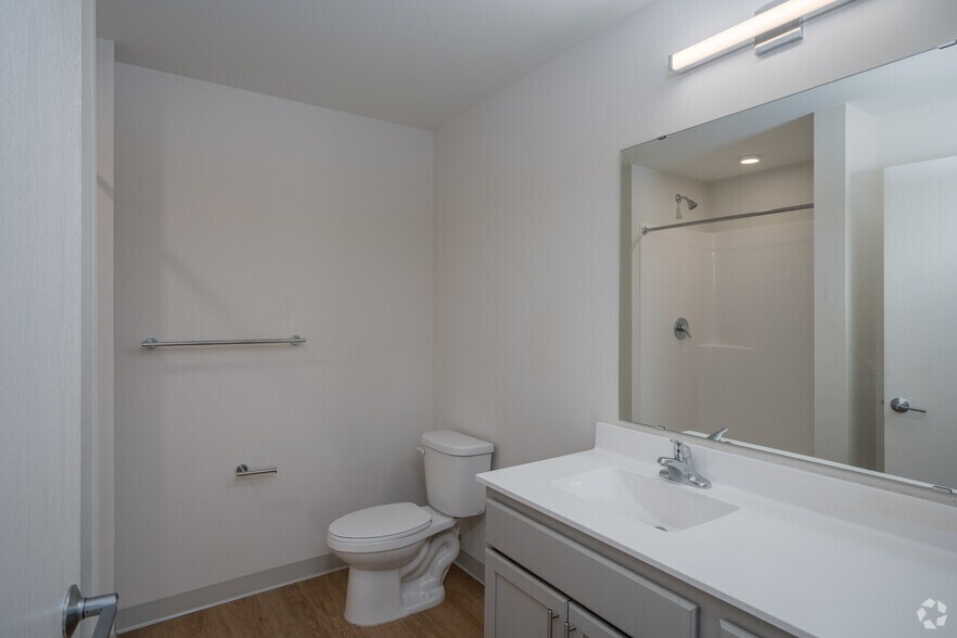 More Photos Of 1835 University Ave W, Saint Paul Apartments For Lease