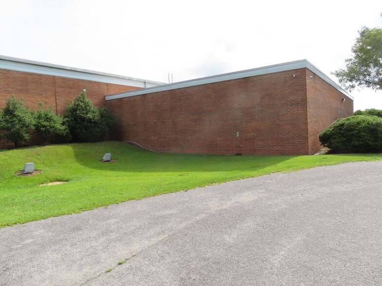More Photos Of 28333 US Highway 64, Jamesville Manufacturing For Lease
