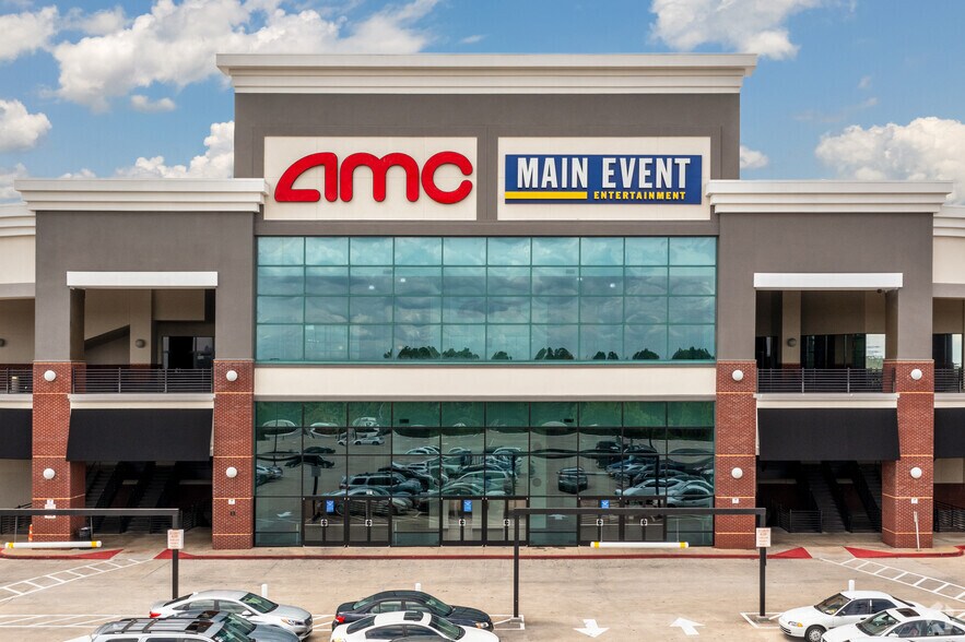 More Photos Of 3101 Cobb Pky, Atlanta Unknown For Lease