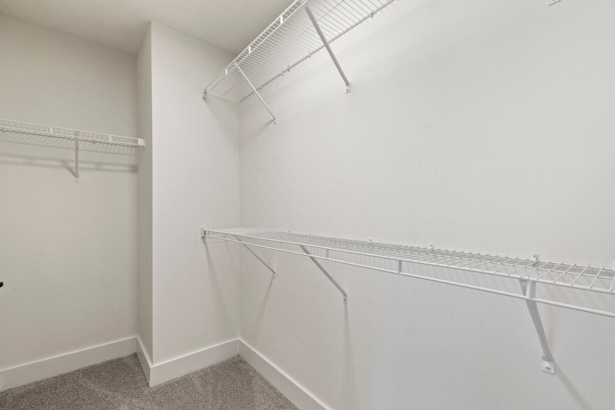 More Photos Of 114 Chella Ct, Sanford Multifamily For Sale