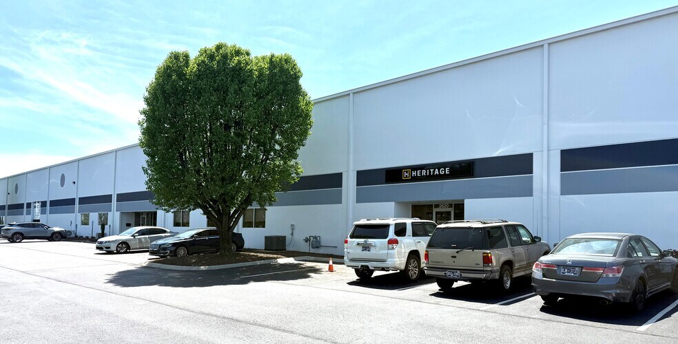 Primary Photo Of 2616-2624 Brick Church Pike, Nashville Distribution For Lease