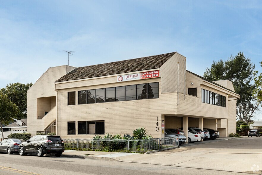 More Photos Of 140 S Flower St, Orange Medical For Lease