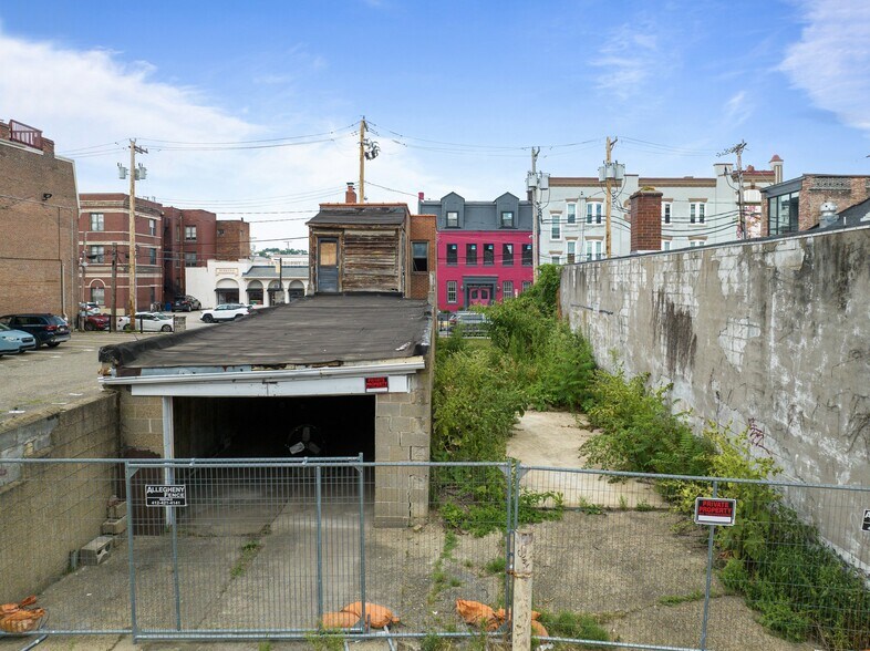 More Photos Of 711 James St, Pittsburgh Storefront Retail Residential For Sale
