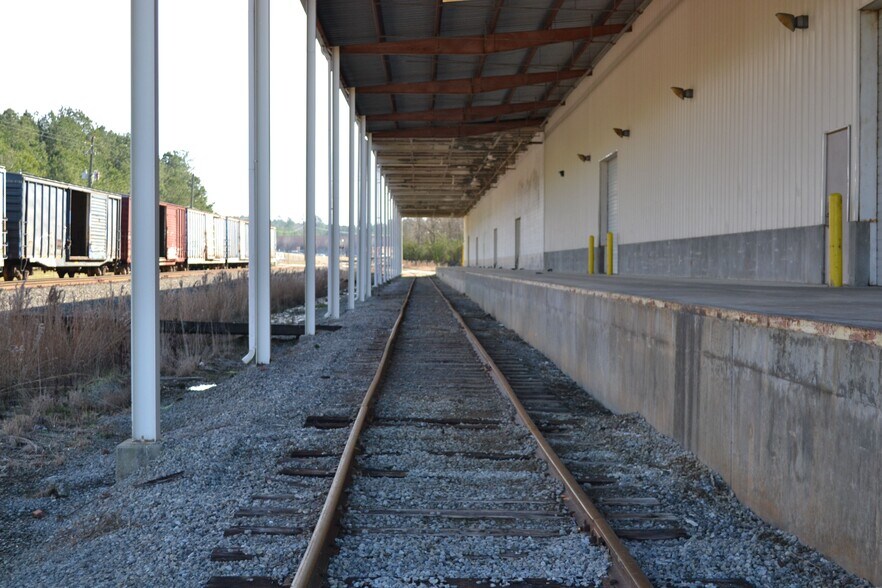 More Photos Of 1210 Virginia Dr, Meridian Warehouse For Sale
