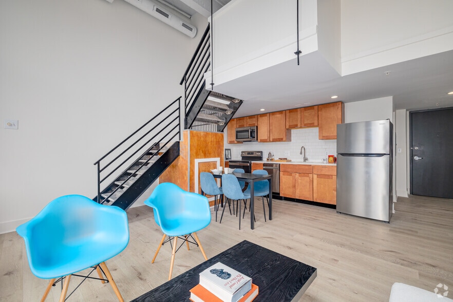 More Photos Of 220 S 47th St, Philadelphia Apartments For Lease