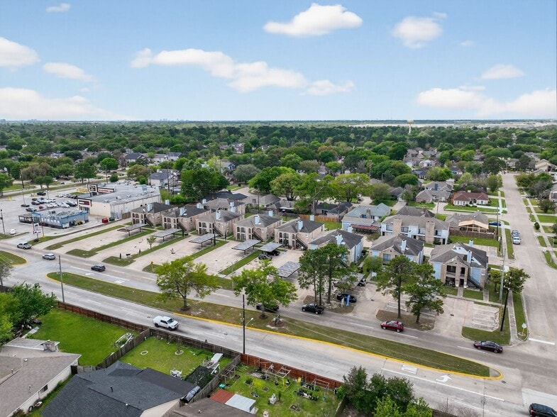 Primary Photo Of 9021 Antoine Dr, Houston Apartments For Sale